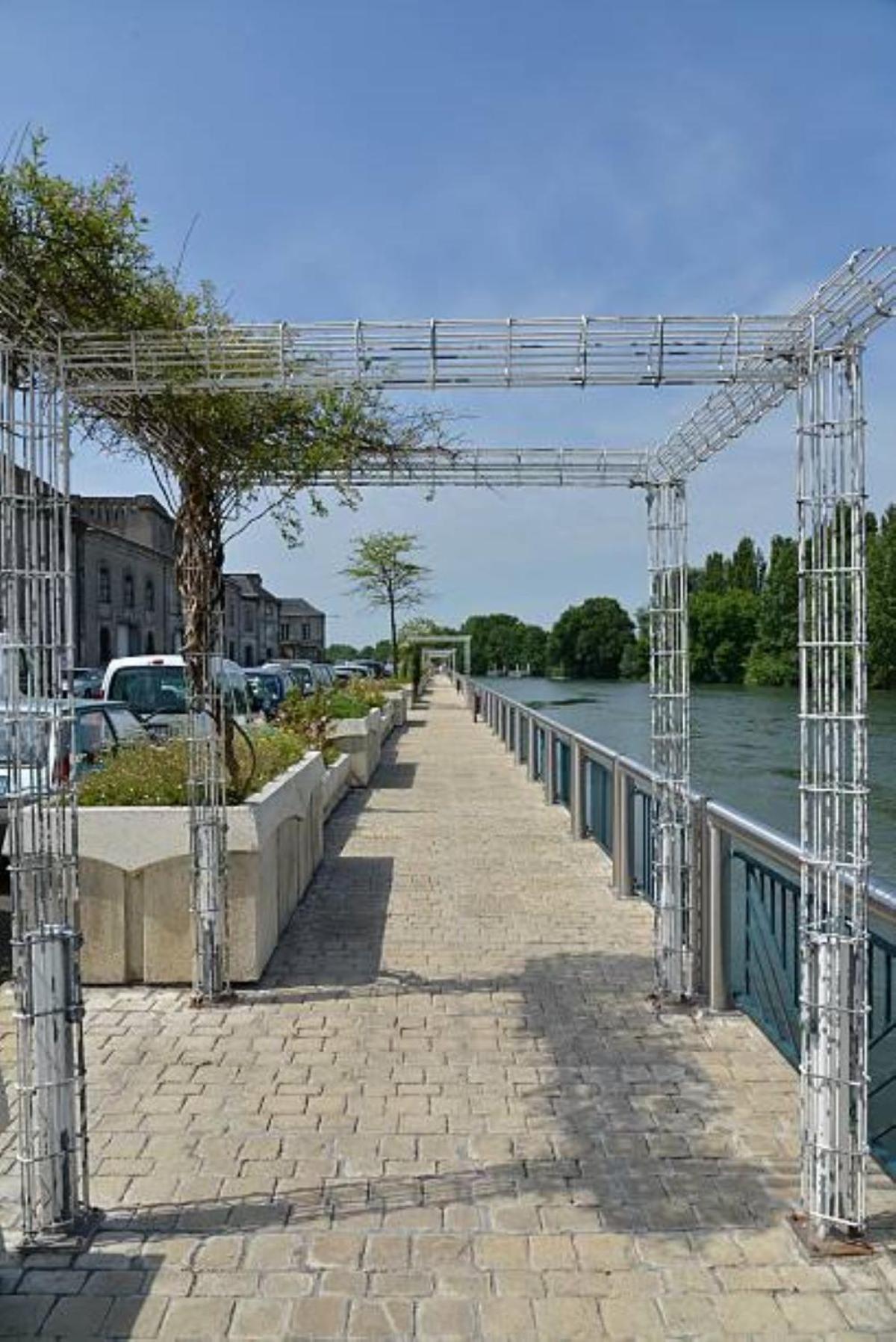 Maison Meire Studios Cognac Bagian luar foto
