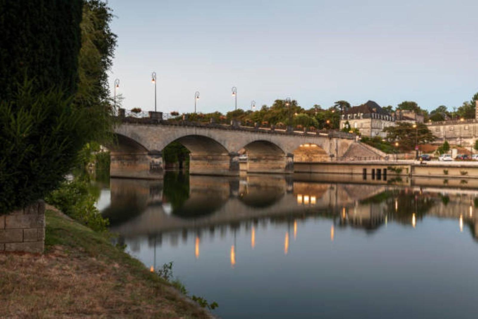 Maison Meire Studios Cognac Bagian luar foto